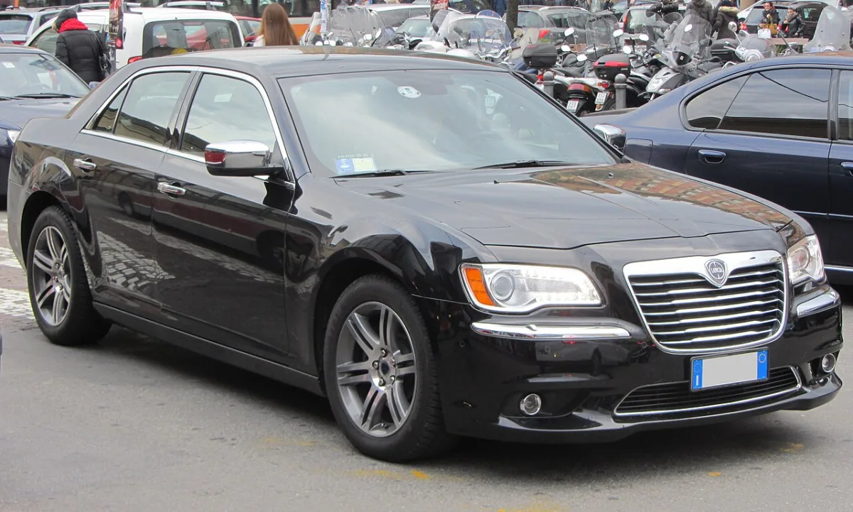 Lancia Thema LX