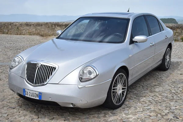 Lancia Thesis