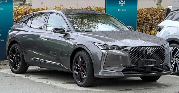 DS Automobiles DS 4