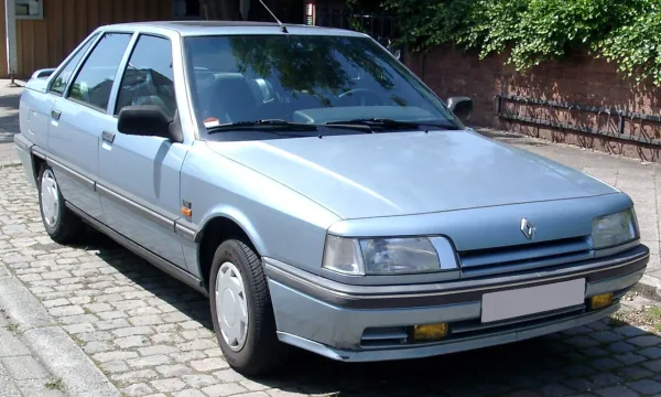 Renault R21