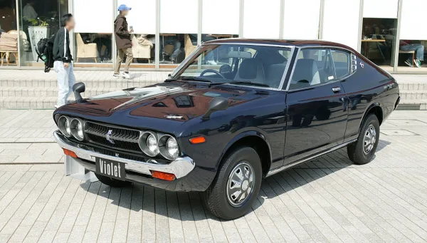 Datsun Violet