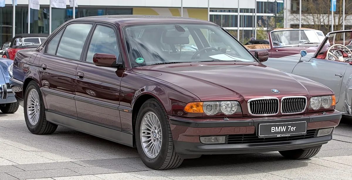 ALPINA B7/B11/B12 (7 serija) E38