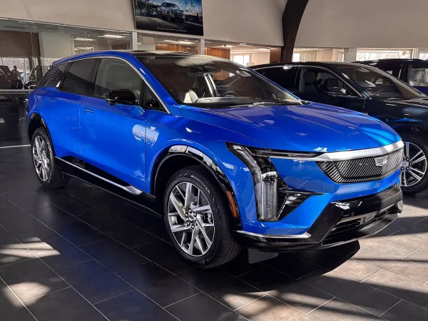 Cadillac OPTIQ