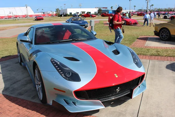 Ferrari F12 tdf
