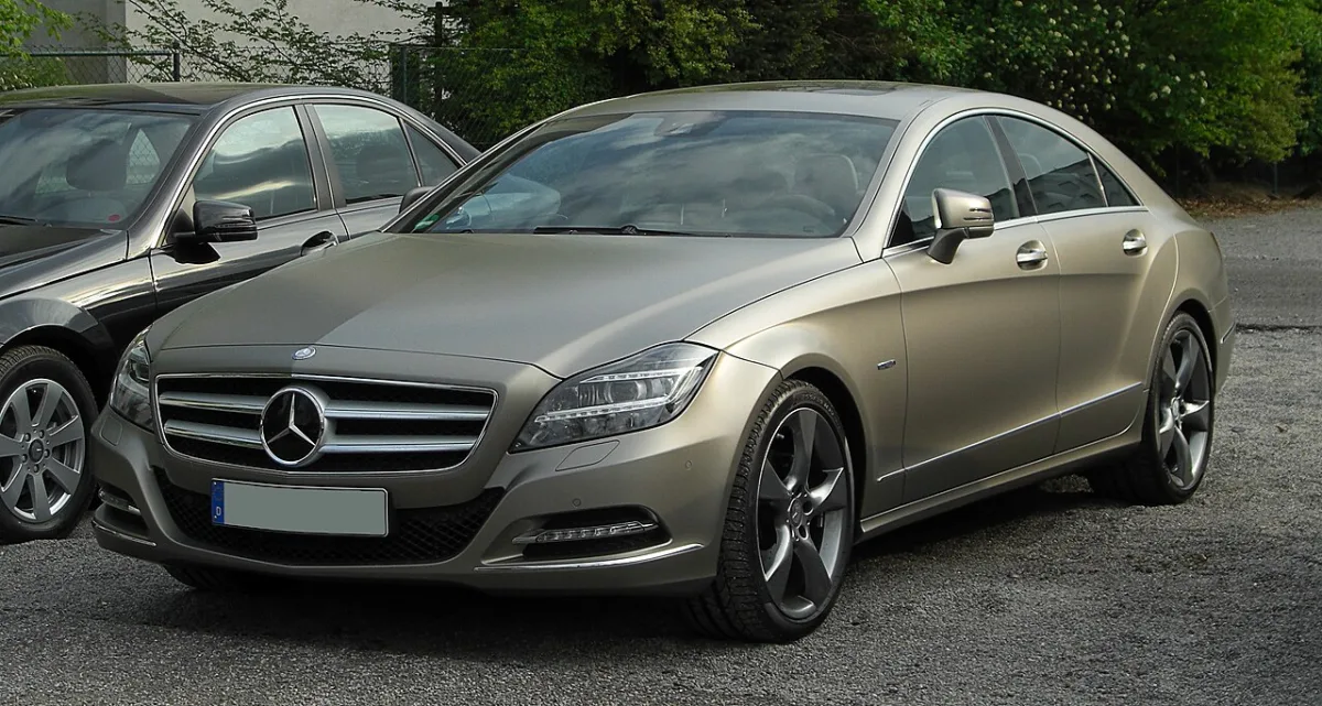 Mercedes-Benz CLS 218