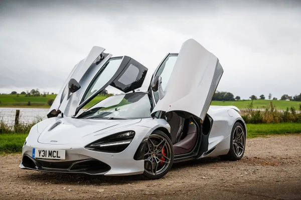 McLaren Super Series