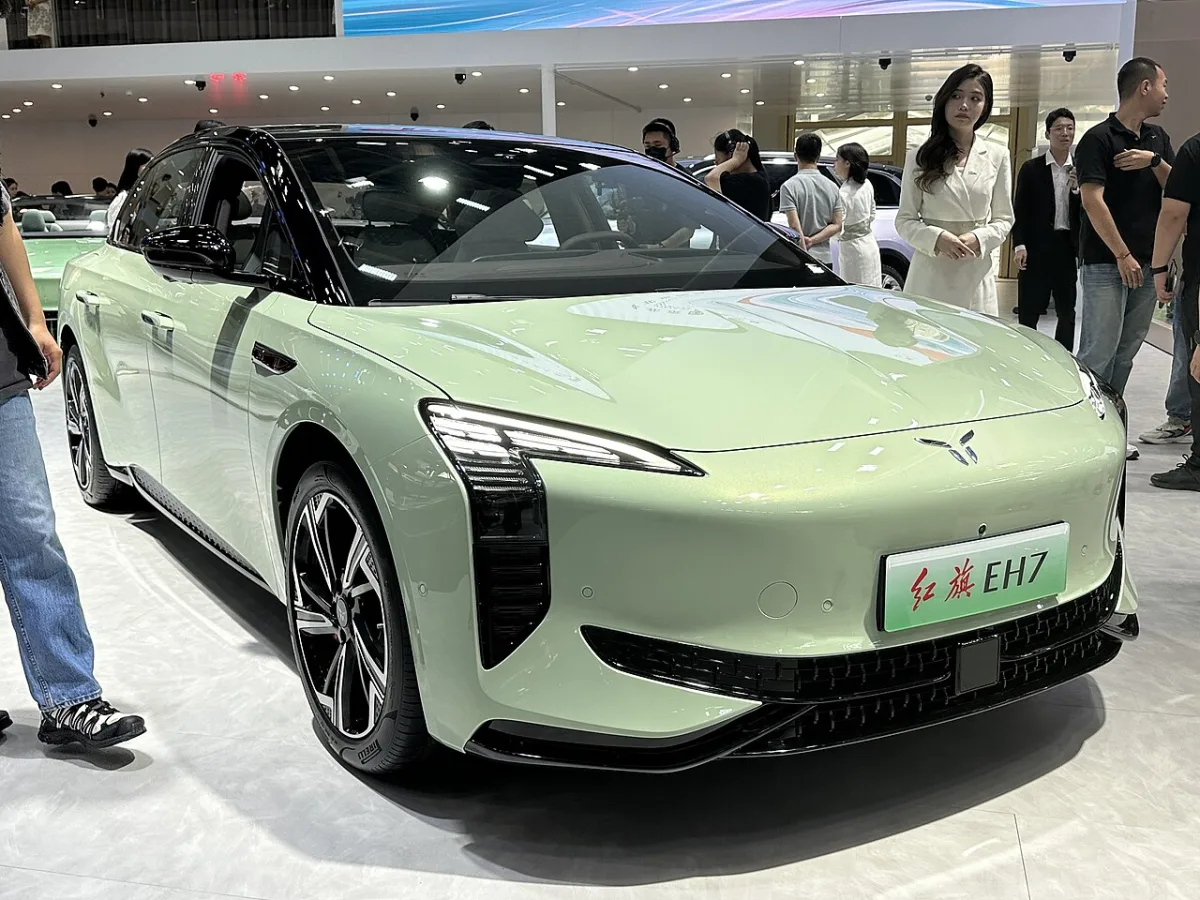 Hongqi EHS7 1. Generation