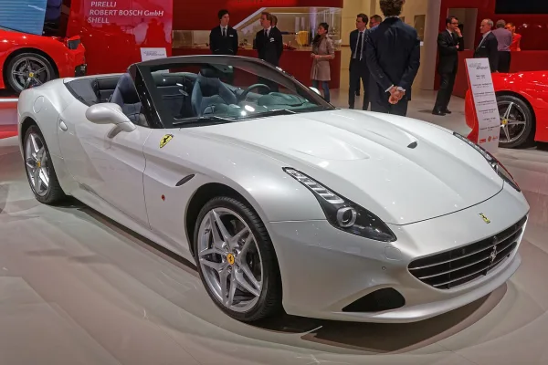 Ferrari California T