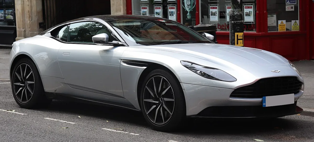 Aston Martin DB11 1. Generation