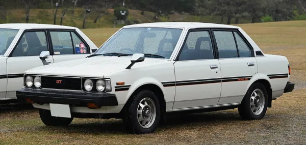 Toyota Corolla E7