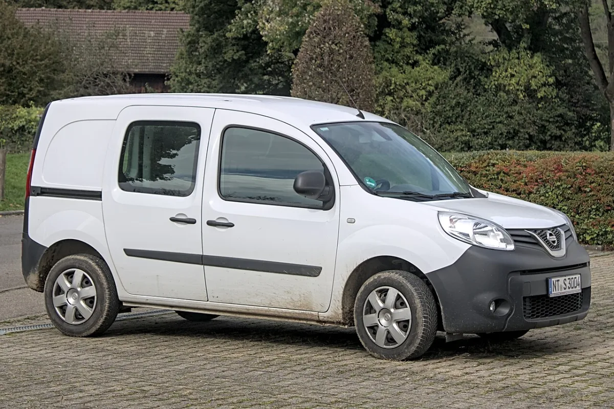 Nissan NV250 W
