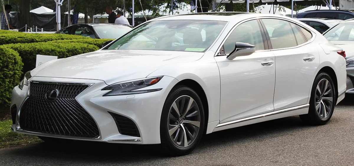 Lexus LS USF50