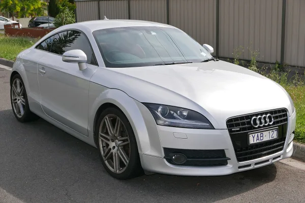 Audi TT 8J