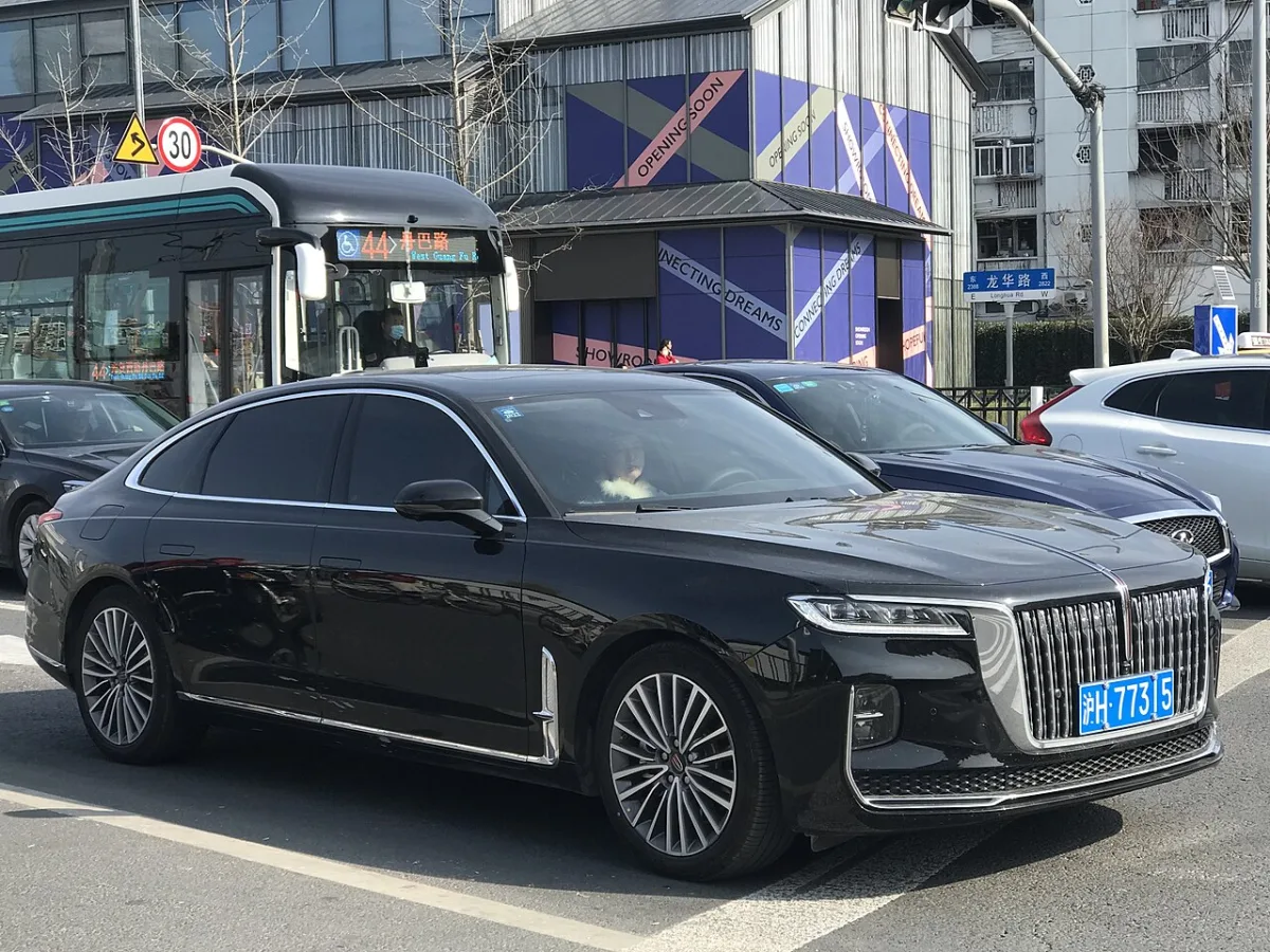 Hongqi H9 1. Generation