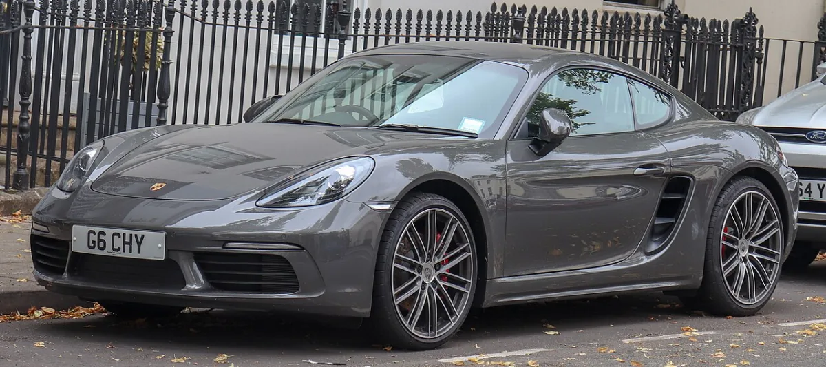 Porsche Boxster 982