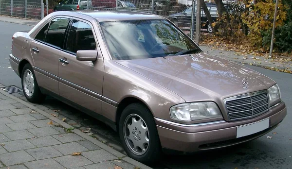 Mercedes-Benz C-Klasse 202