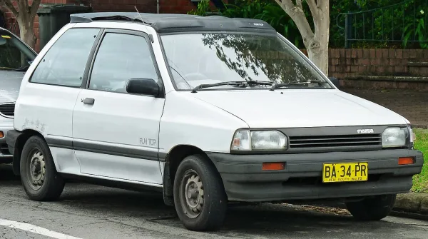 Mazda 121 DA