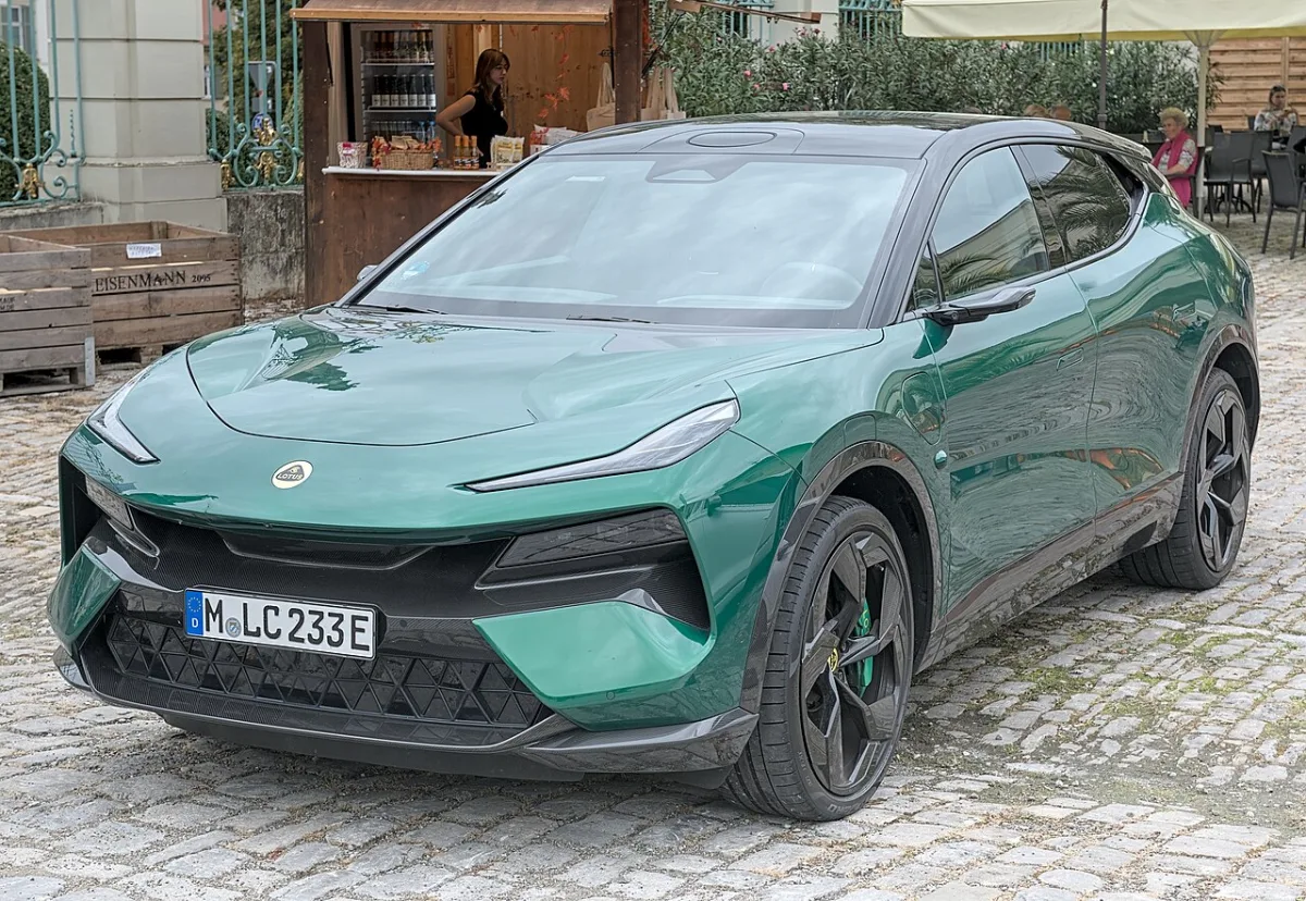 Lotus Eletre 1. Generation
